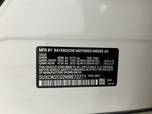 Used 2021 BMW X7 xDrive40i w/ Cold Weather Package image 28