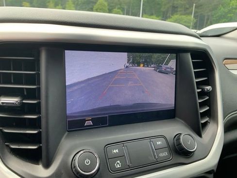 Used 2022 GMC Acadia SLE w/ Infotainment Package AWD/4WD image 38