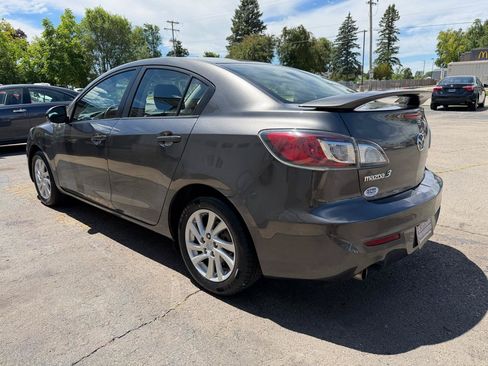 Used 2012 MAZDA MAZDA3 i Touring FWD image 5