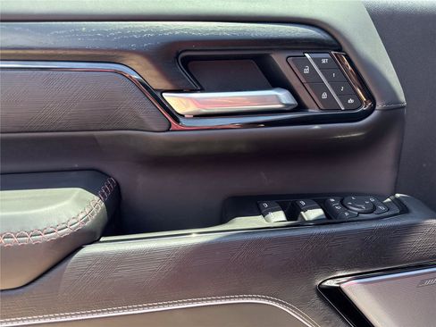 New 2026 GMC Sierra 2500 AT4X AWD/4WD image 17