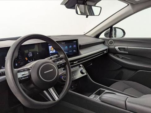 Used 2025 Hyundai Sonata SEL FWD image 24