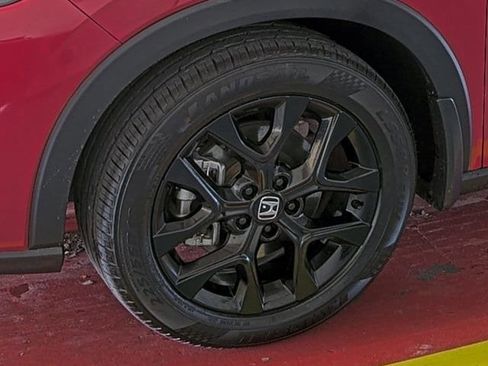 Used 2024 Honda HR-V Sport image 5