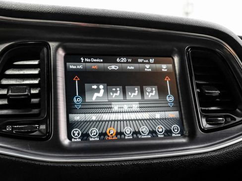 Used 2017 Dodge Challenger R/T Scat Pack RWD image 34