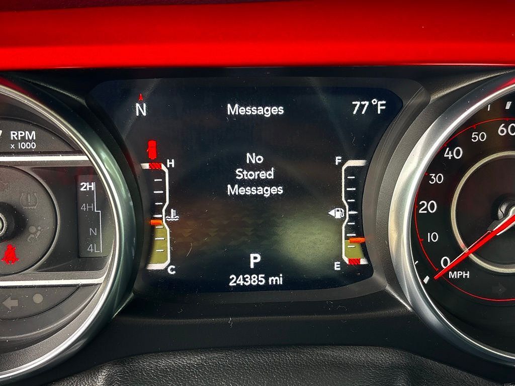 Used 2022 Jeep Wrangler Unlimited Rubicon AWD/4WD image 19