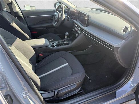 Certified 2025 Hyundai Sonata SE FWD image 25