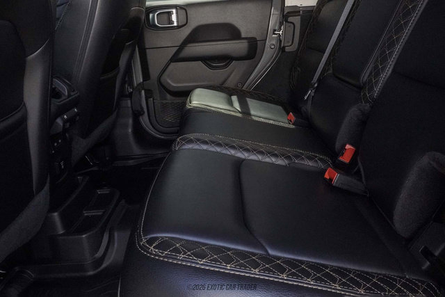 Used 2022 Jeep Wrangler Unlimited Sahara AWD/4WD image 45