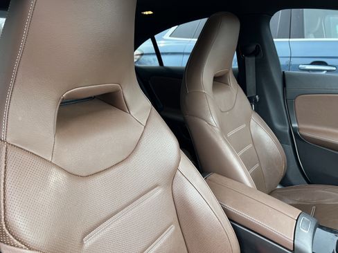 Used 2020 Mercedes-Benz CLA 250 4MATIC image 35