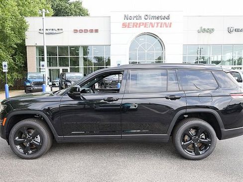 New 2025 Jeep Grand Cherokee L Limited w/ Black Appearance Package image 4