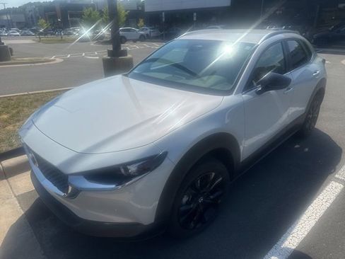 Used 2024 MAZDA CX-30 AWD 2.5 S w/ Select Sport Pkg image 3