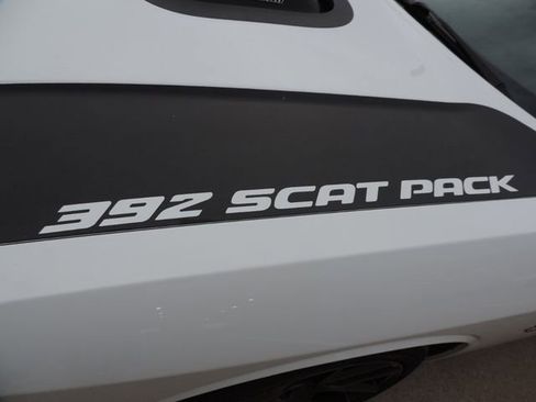 Used 2016 Dodge Challenger R/T Scat Pack image 13