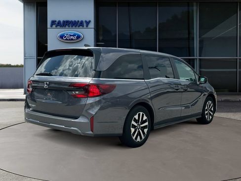Used 2025 Honda Odyssey EX-L image 7