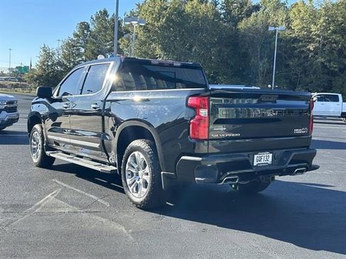 Used 2023 Chevrolet Silverado 1500 High Country w/ Technology Package image 7