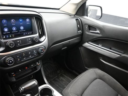 Used 2021 Chevrolet Colorado LT w/ Fleet Safety Package image 25