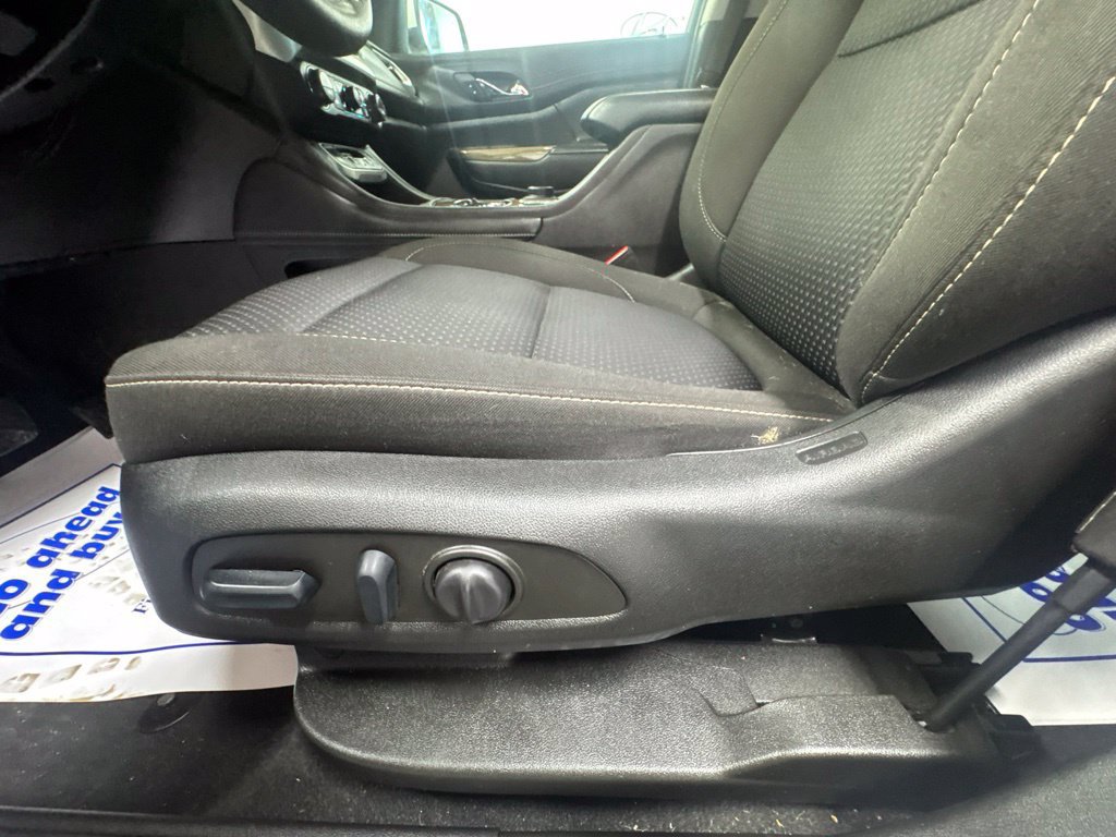 Used 2022 GMC Acadia SLE w/ Driver Convenience Package AWD/4WD image 18