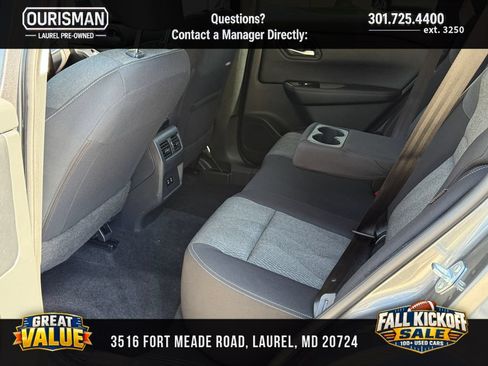 Used 2025 Nissan Rogue SV AWD/4WD image 17
