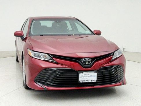 Used 2018 Toyota Camry LE w/ Protection Package (Q2) image 2