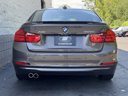 Used 2013 BMW 328i xDrive Sedan AWD/4WD image 15