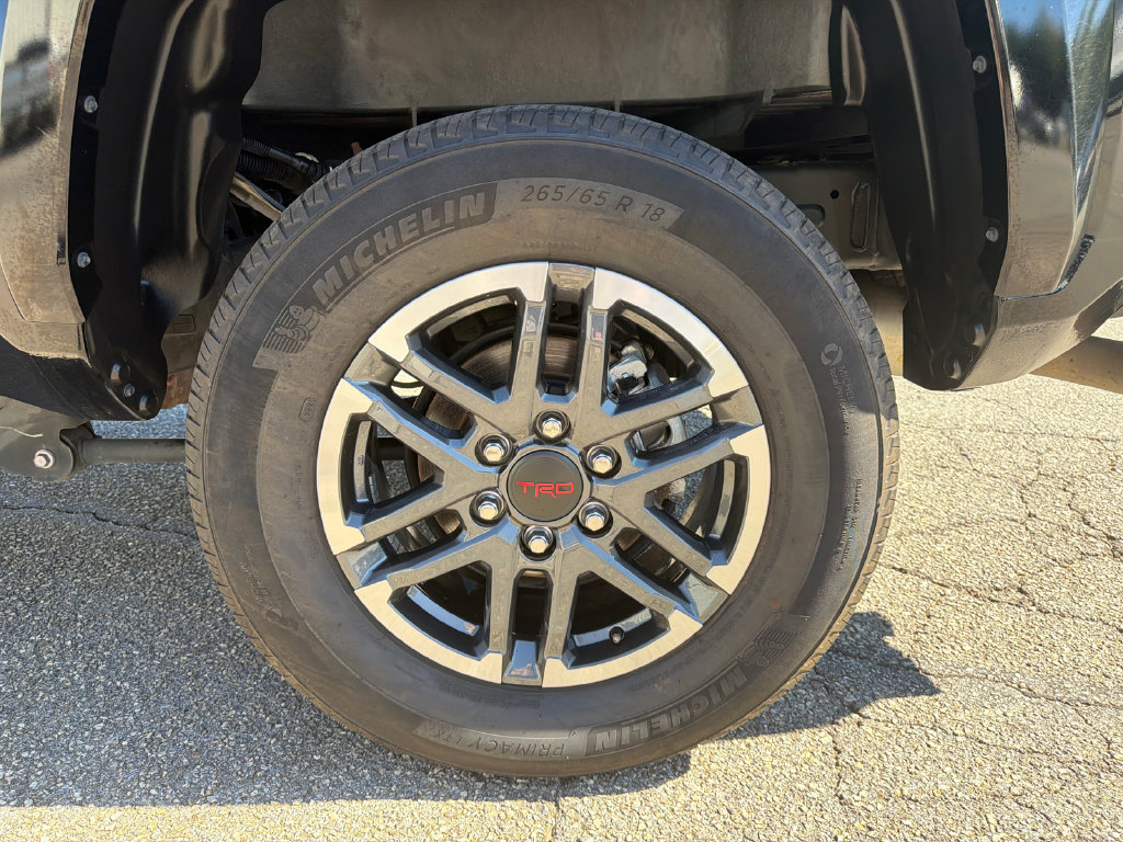 Used 2024 Toyota Tacoma TRD Sport RWD image 19