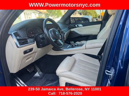 Used 2021 BMW X7 xDrive40i w/ M Sport Package AWD/4WD image 21