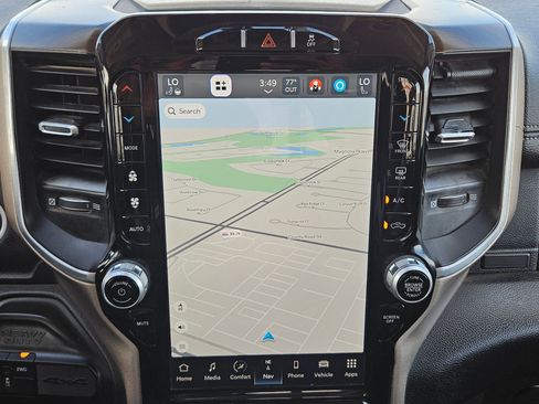 Used 2024 RAM 2500 Laramie image 22