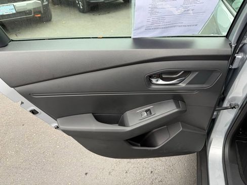 Used 2025 Honda Accord SE image 14