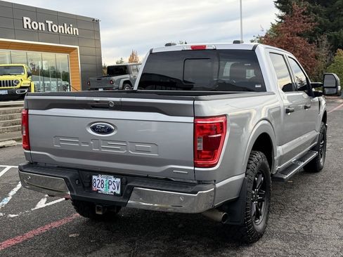 Used 2022 Ford F150 XLT w/ Equipment Group 302A High image 13