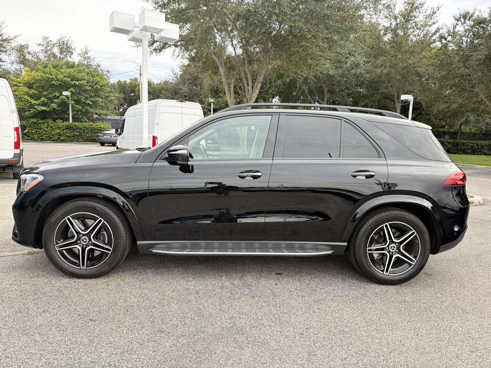 Certified 2026 Mercedes-Benz GLE 450 4MATIC image 6