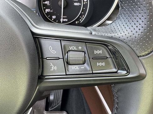 Used 2020 Alfa Romeo Stelvio Ti w/ Active Blind Spot Package image 21