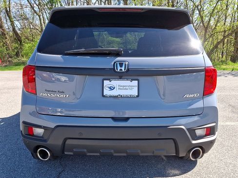 Used 2023 Honda Passport EX-L image 5