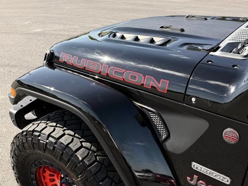 Used 2020 Jeep Wrangler Unlimited Rubicon w/ Quick Order Package 28Y Recon AWD/4WD image 12