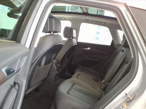 Certified 2023 Audi Q5 2.0T Premium image 17