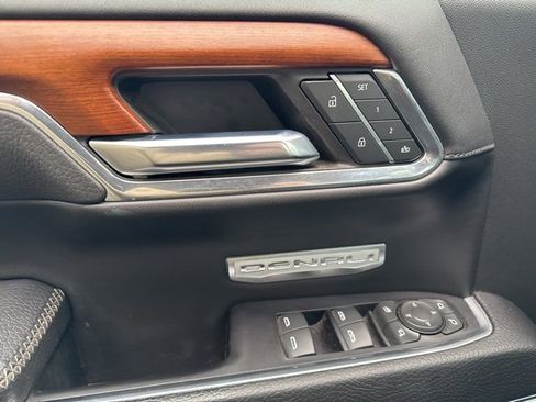 Used 2023 GMC Sierra 1500 Denali w/ Denali Reserve Package image 14