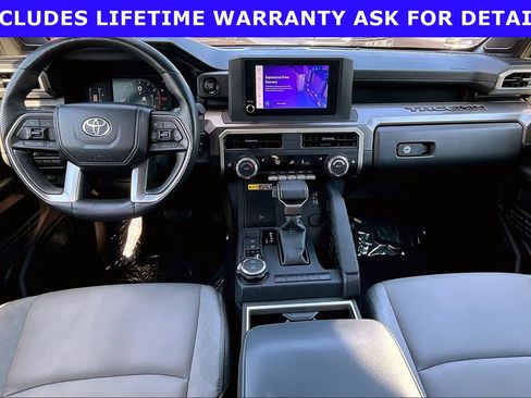 Used 2024 Toyota Tacoma SR5 AWD/4WD image 12