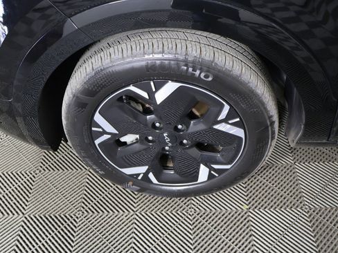Used 2024 Kia Niro Wind image 18