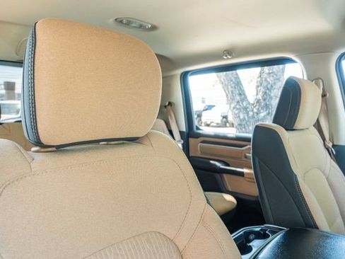 Used 2020 RAM 1500 Big Horn AWD/4WD image 46