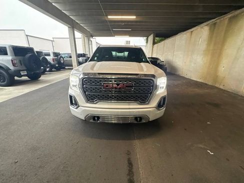 Used 2019 GMC Sierra 1500 Denali w/ Denali Ultimate Package AWD/4WD image 8