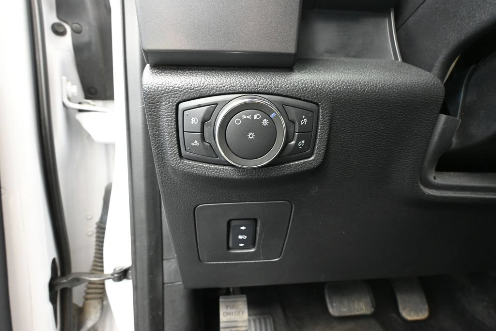Used 2016 Ford F150 XLT w/ Equipment Group 301A Mid AWD/4WD image 24