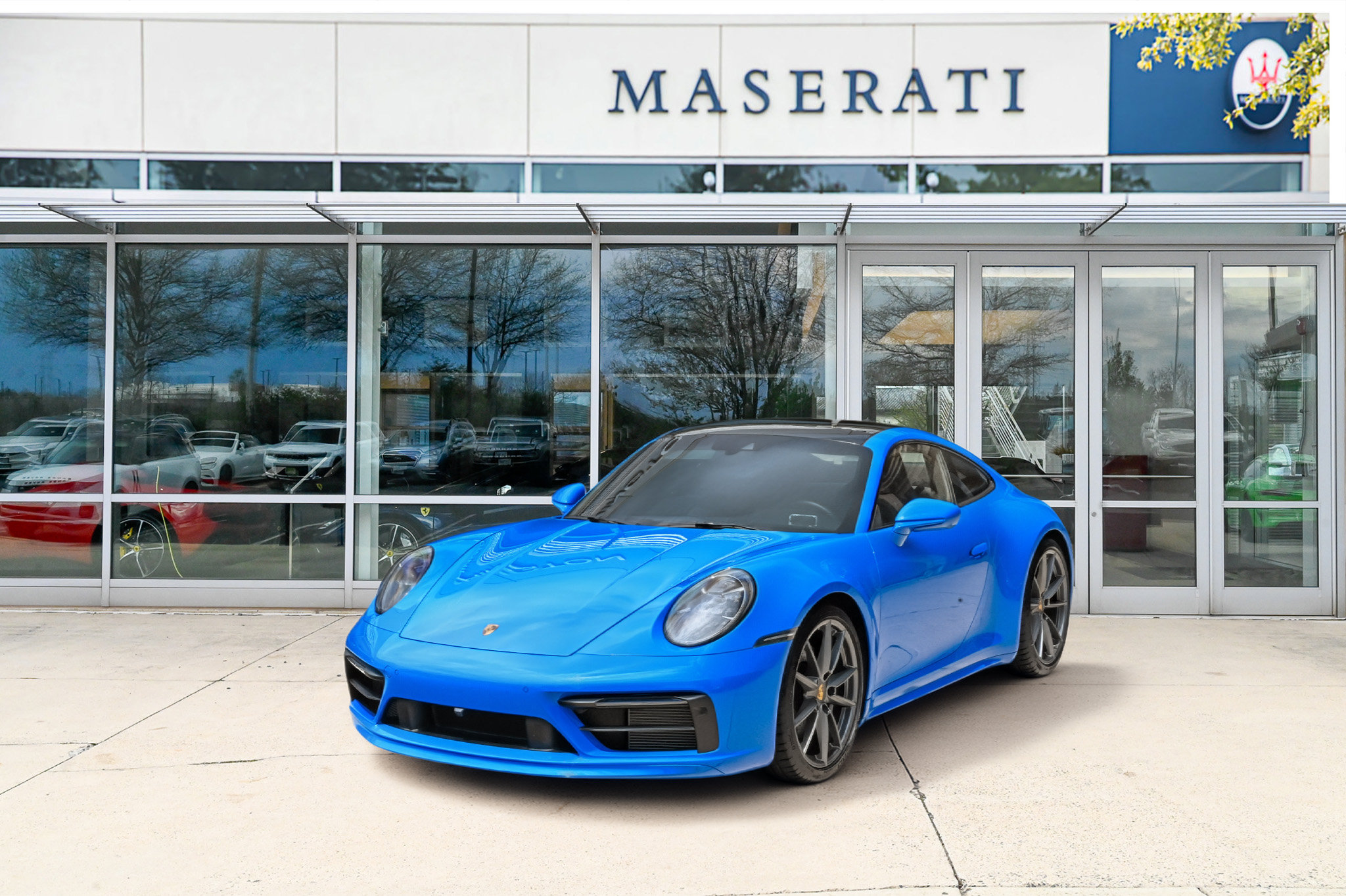 Used 2024 Porsche 911 Carrera S w/ Sportdesign Package RWD image 1