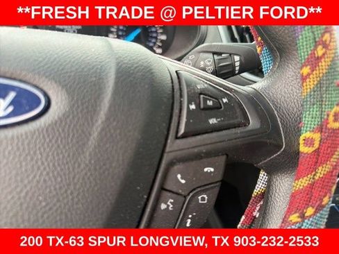 Used 2020 Ford Edge SE FWD image 10