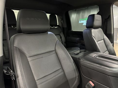 Used 2020 GMC Sierra 2500 Denali w/ Denali Ultimate Package AWD/4WD image 37