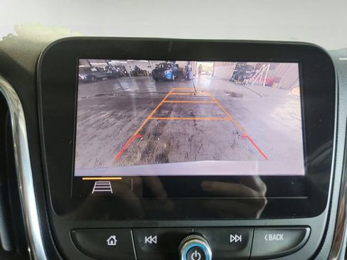 Used 2019 Chevrolet Equinox Premier w/ LPO, Cargo Package AWD/4WD image 15