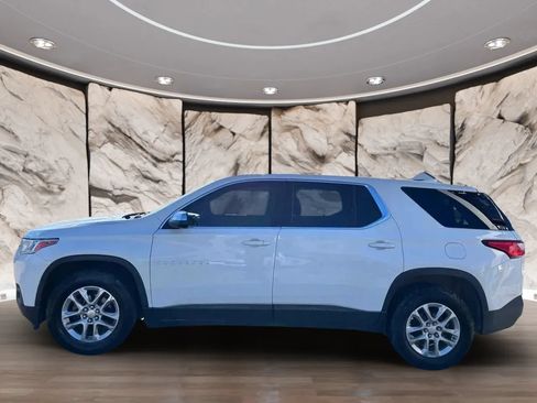 Used 2019 Chevrolet Traverse LS AWD/4WD image 8