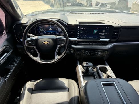 Used 2022 Chevrolet Silverado 1500 LTZ AWD/4WD image 14