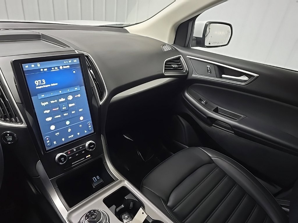 Certified 2024 Ford Edge SEL w/ Convenience Package AWD/4WD image 26