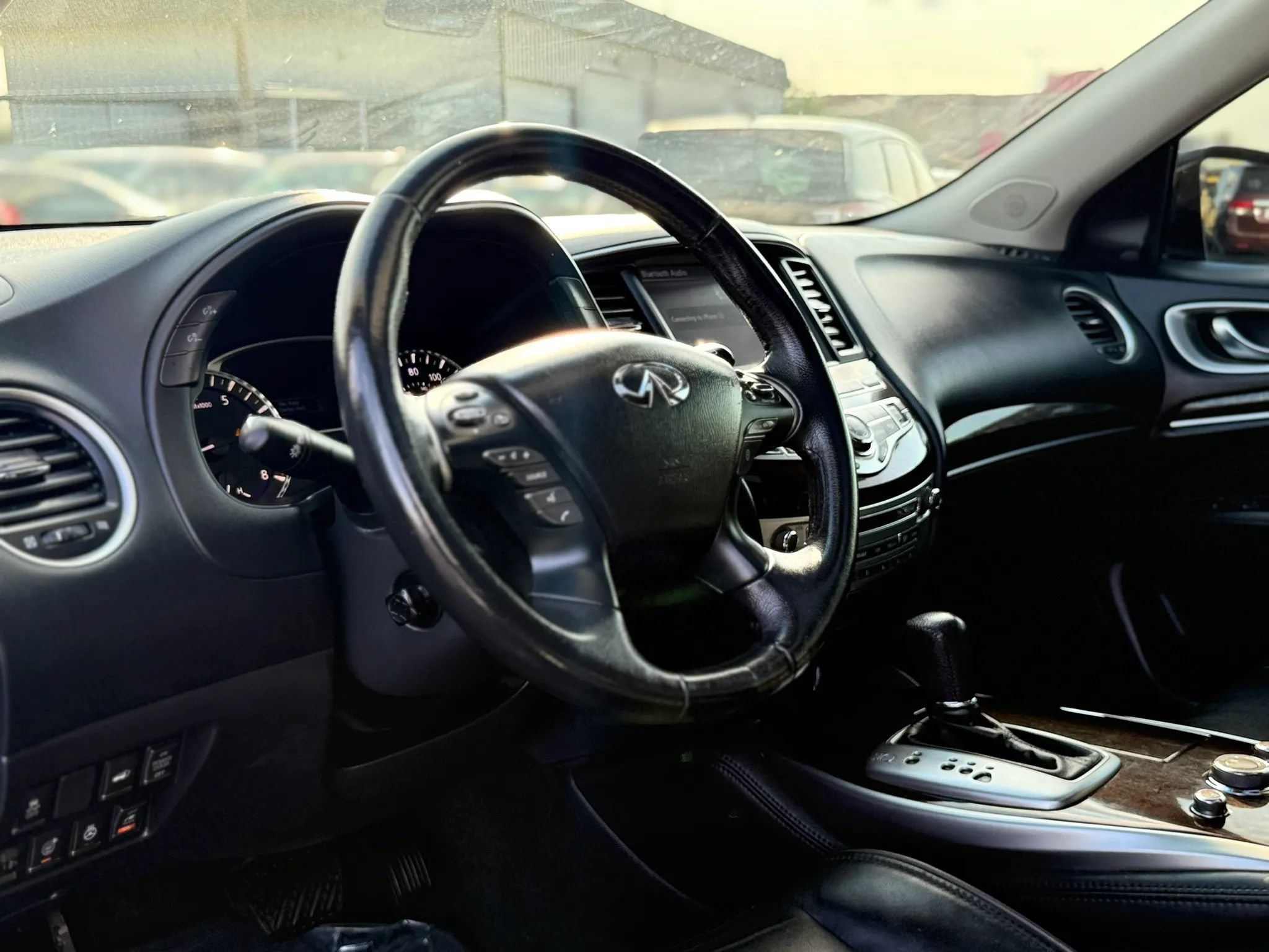 Used 2014 INFINITI QX60 Luxe w/ Premium Plus Package AWD/4WD image 18