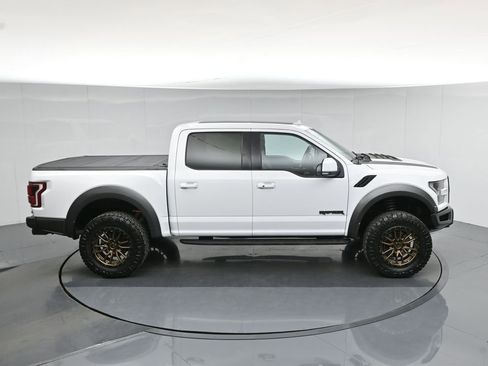 Used 2020 Ford F150 Raptor w/ Equipment Group 802A Luxury image 40