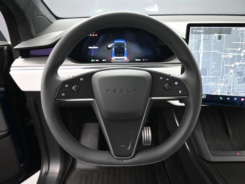 Used 2023 Tesla Model X Plaid AWD/4WD image 25