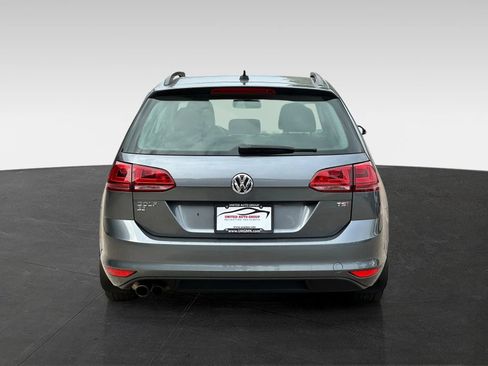 Used 2017 Volkswagen Golf S FWD image 6