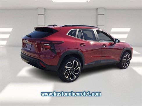 New 2026 Chevrolet Trax RS w/ Driver Confidence Package image 5