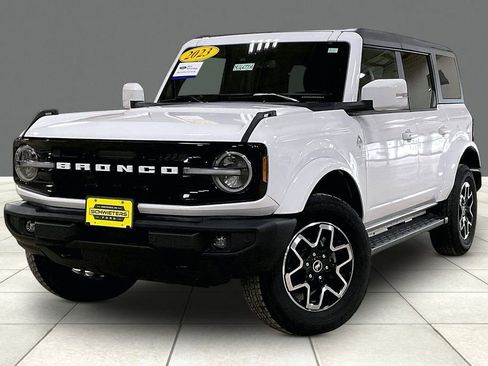 Certified 2023 Ford Bronco Outer Banks AWD/4WD image 2